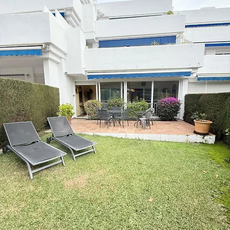 2 Bed Garden Benavista Direct Pool Access Walk To Golf, Tennis & Amenities Apartman