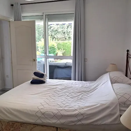 2 Bed Garden Benavista Direct Pool Access Walk To Golf, Tennis & Amenities