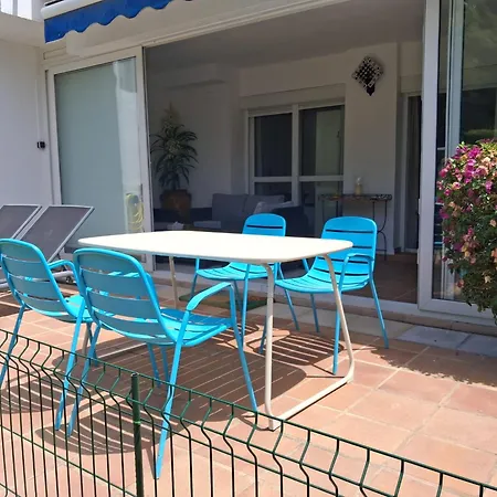 2 Bed Garden Benavista Direct Pool Access Walk To Golf, Tennis & Amenities Estepona