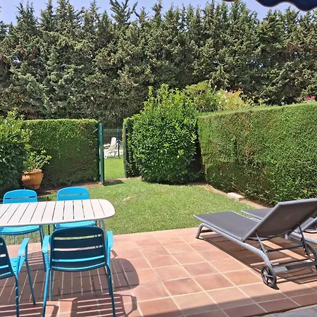 2 Bed Garden Benavista Direct Pool Access Walk To Golf, Tennis & Amenities Estepona