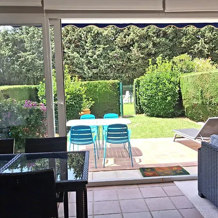 2 Bed Garden Benavista Direct Pool Access Walk To Golf, Tennis & Amenities Estepona