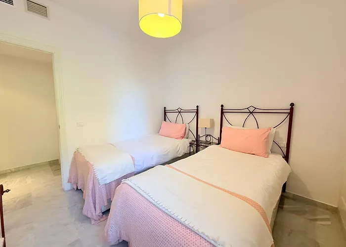 2 Bed Garden Direct Pool Access Walk To Golf, Tennis & Amenities, Benavista * Estepona