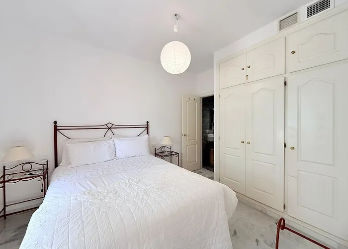 2 Bed Garden Direct Pool Access Walk To Golf, Tennis & Amenities, Benavista *